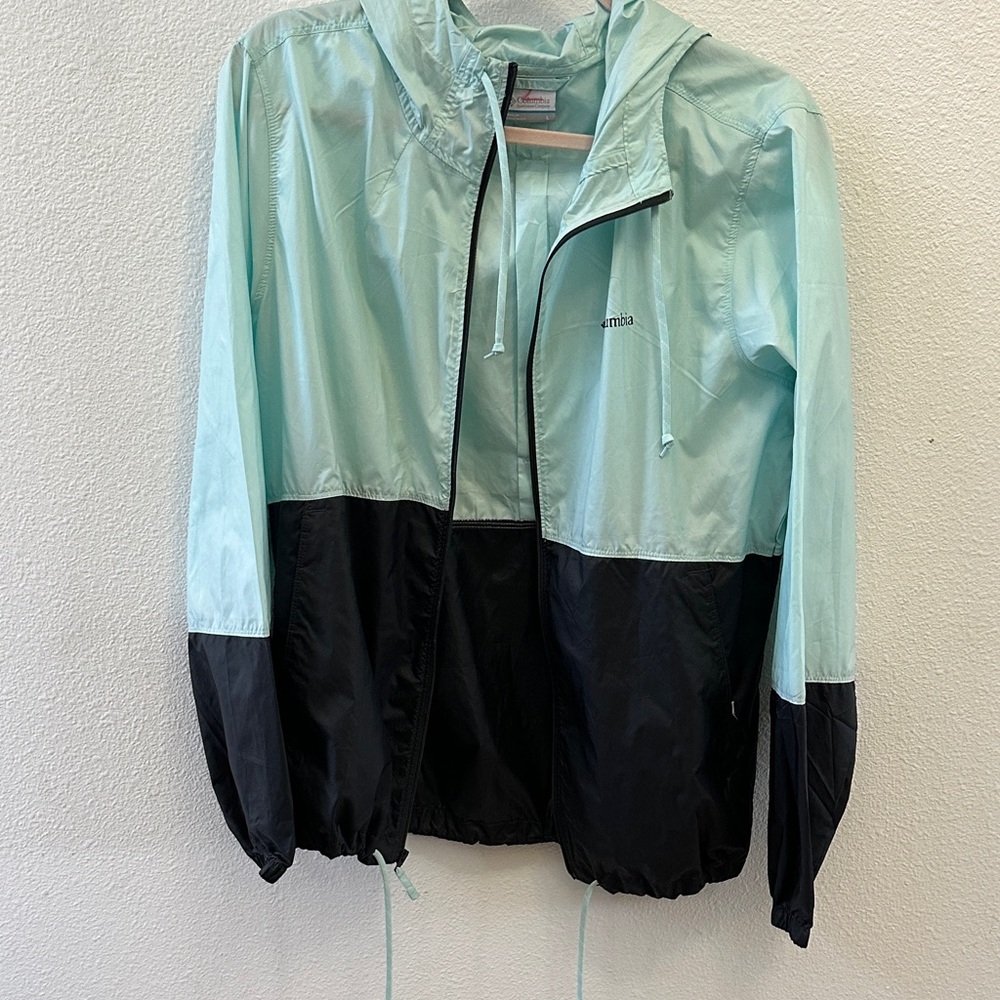 Columbia Light Blue and Black Women's Jacket